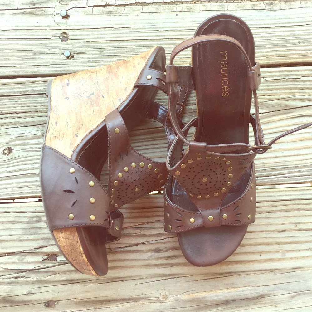 Brown Wedges
